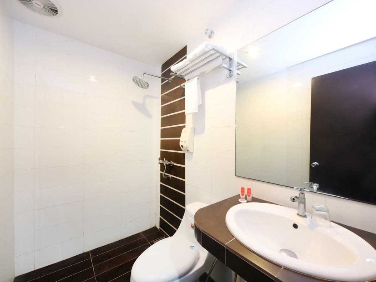 Hotel Bei King Sitiawan Exterior foto
